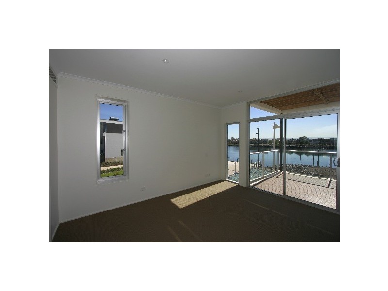 Villa 33 Newport Quays, Port Adelaide SA 5015