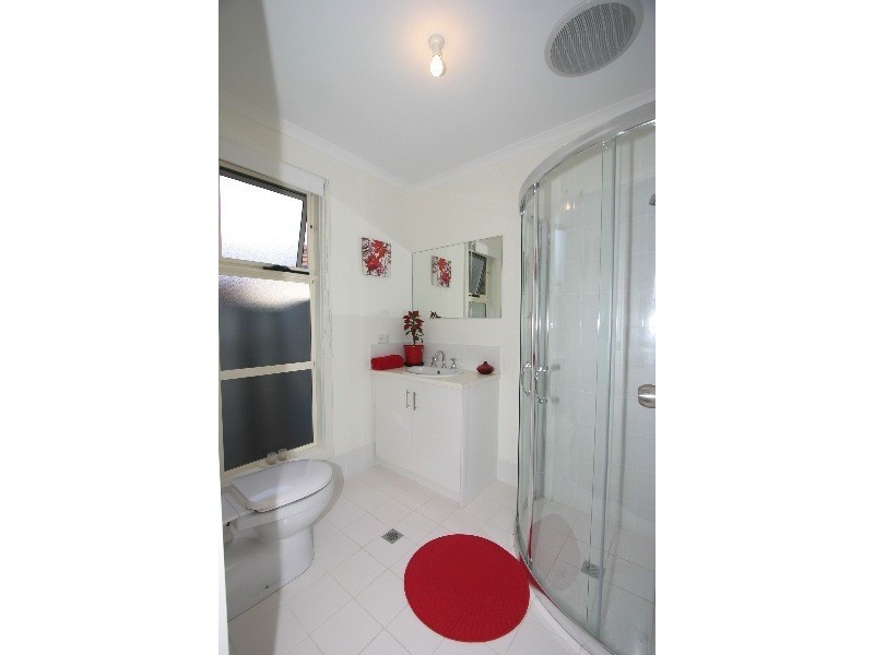 9 Malwa Street, Osborne SA 5017