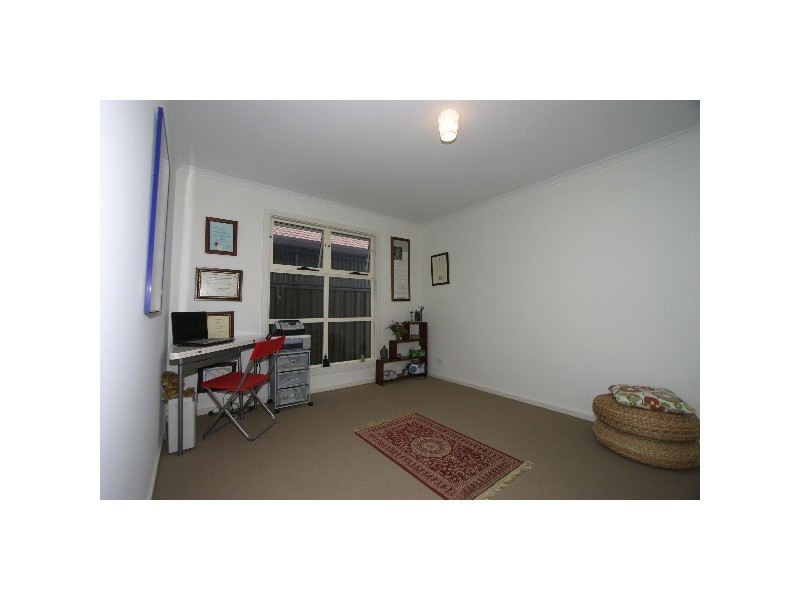 9 Malwa Street, Osborne SA 5017
