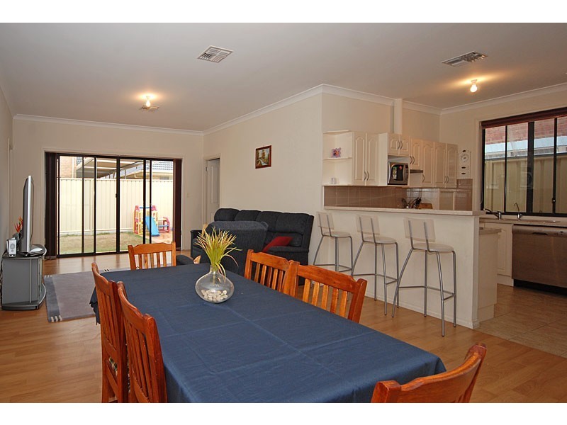 1 Farncomb Court, Largs North SA 5016