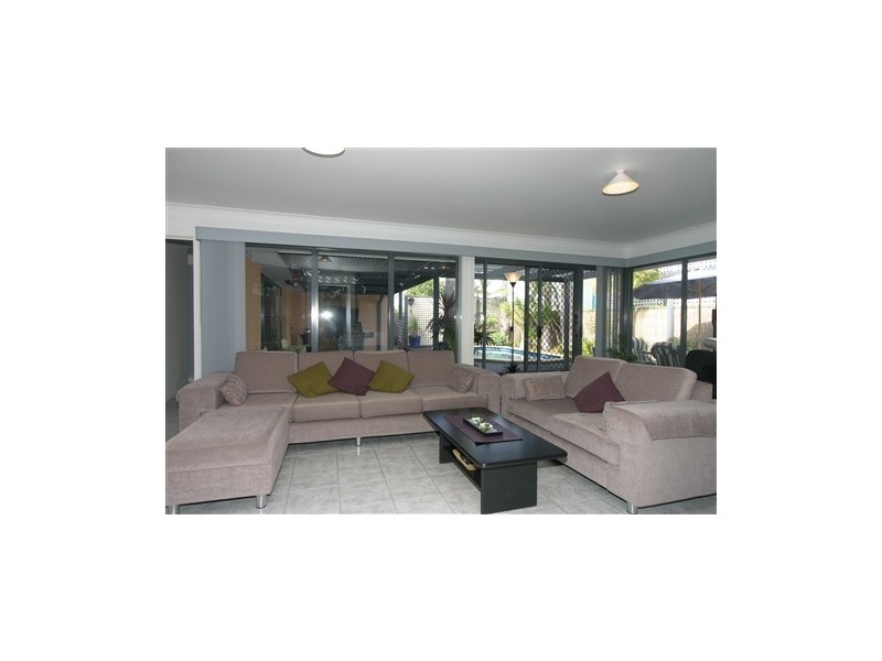 5 Jib Court, North Haven SA 5018