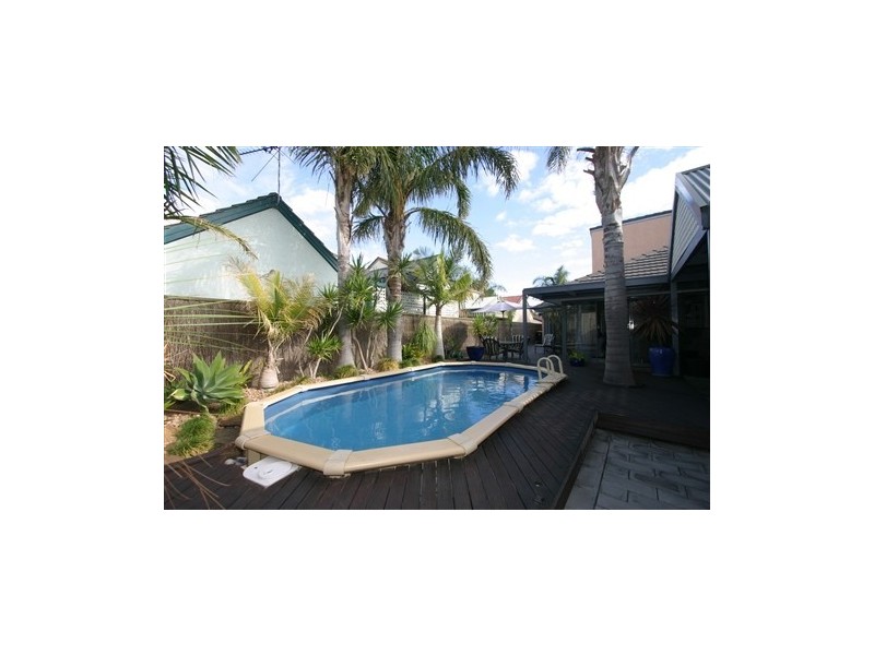 5 Jib Court, North Haven SA 5018