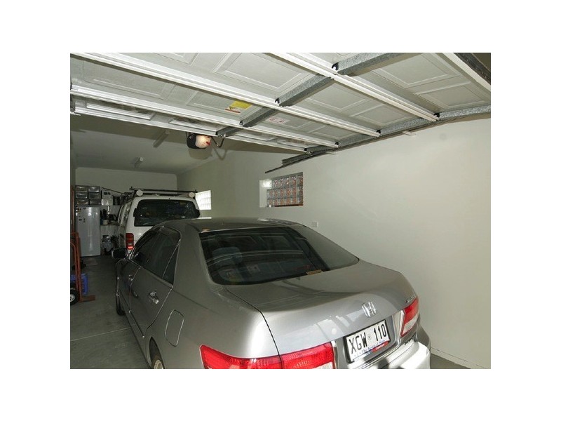 1a Eastbourne Tce, Rosewater SA 5013