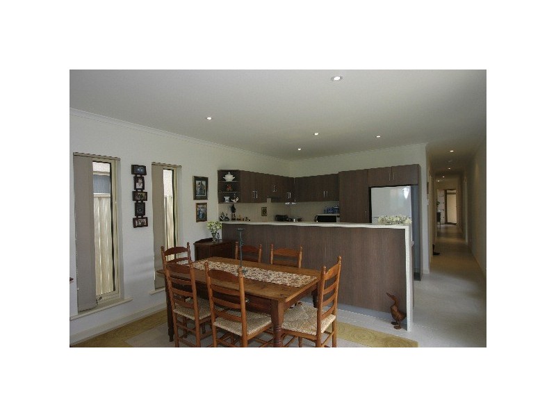 40 Claughton Road, Largs Bay SA 5016