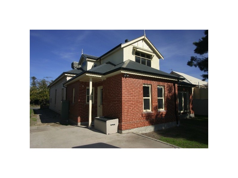 15 Kanowna Road, Largs Bay SA 5016