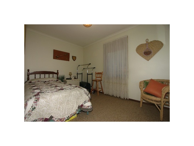 19 Crafter Street, Grange SA 5022