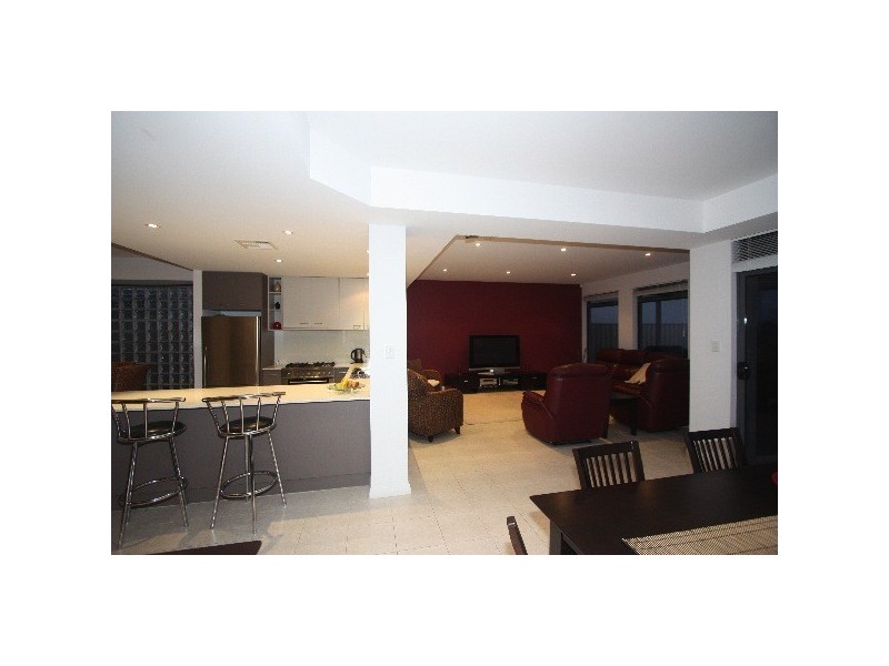 72a Seaview Road, Tennyson SA 5022