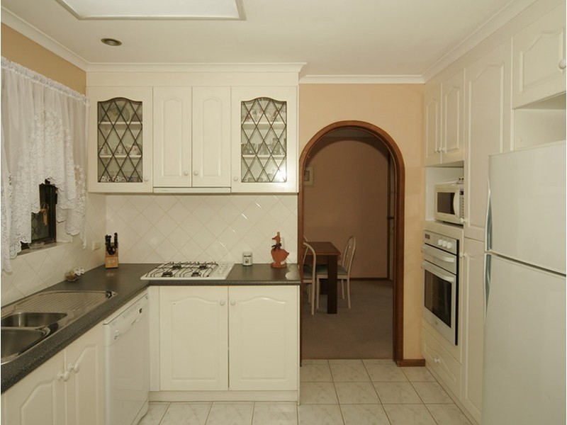 32 Lancaster Drive, North Haven SA 5018