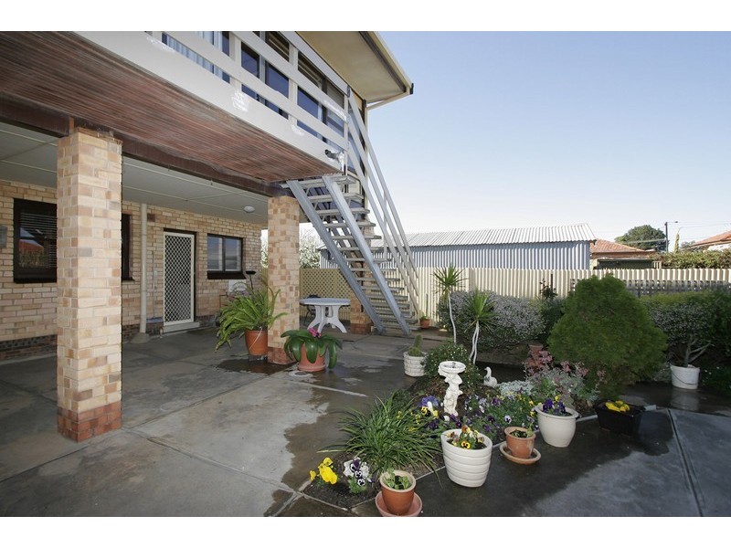 32 Branwhite Street, Woodville South SA 5011