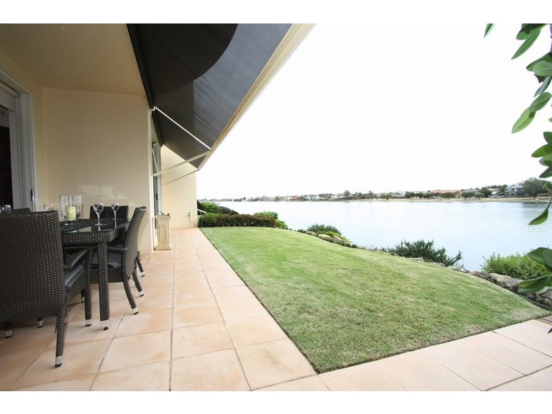 22/24 Martin Court, West Lakes SA 5021