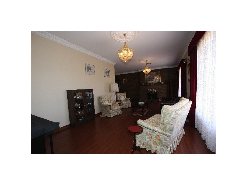 11 Salem Court, North Haven SA 5018