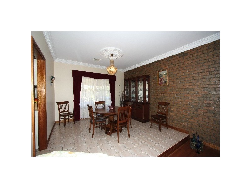 11 Salem Court, North Haven SA 5018