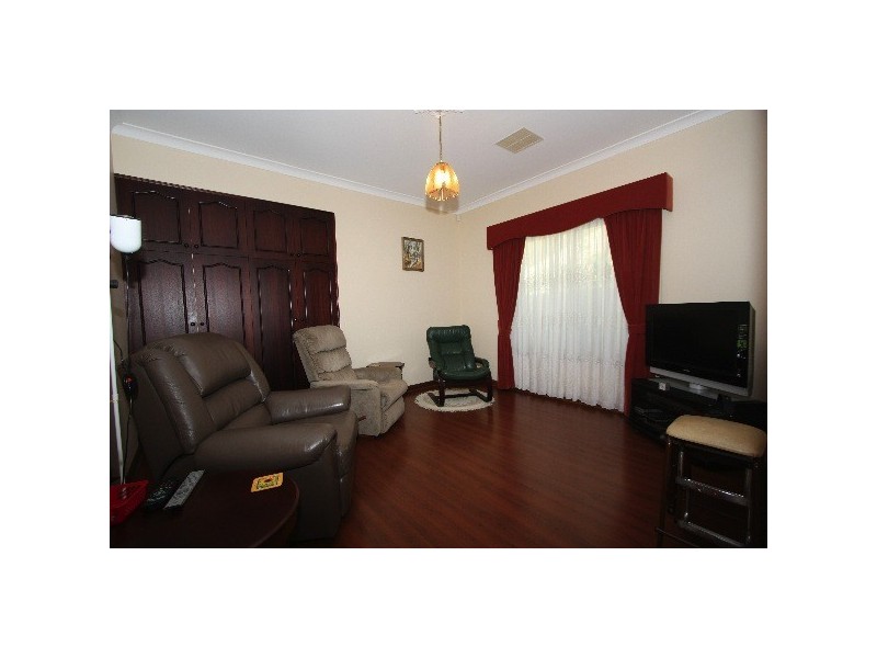 11 Salem Court, North Haven SA 5018