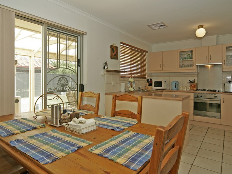 18 Aurelia Drive, North Haven SA 5018