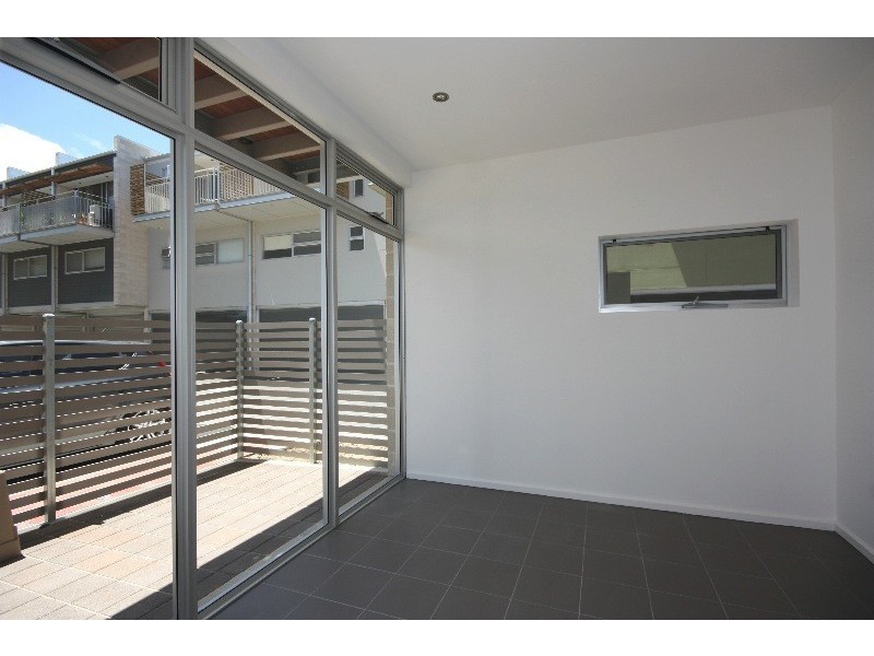 16 Godfrey Street, Port Adelaide SA 5015