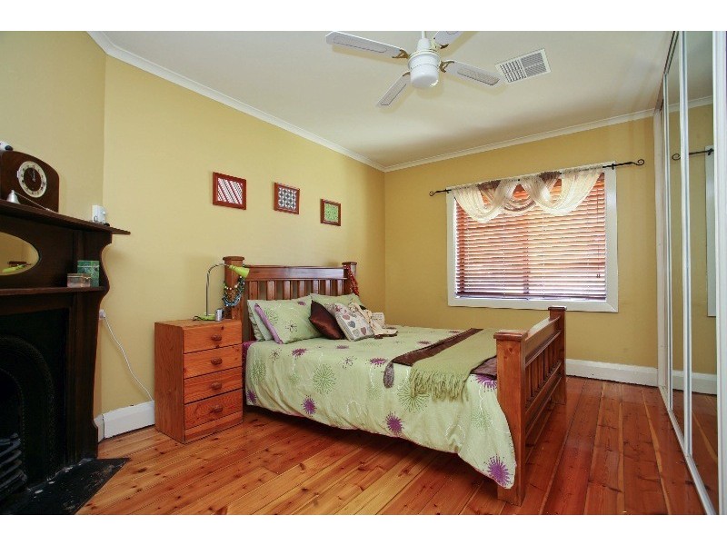 24 Bray Avenue, Semaphore Park SA 5019
