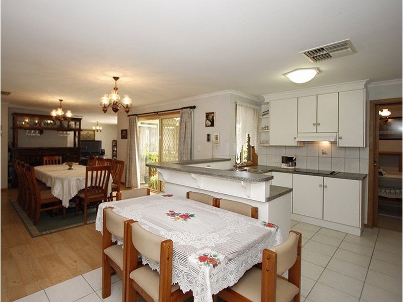 22 Torrens Crescent, Pennington SA 5013