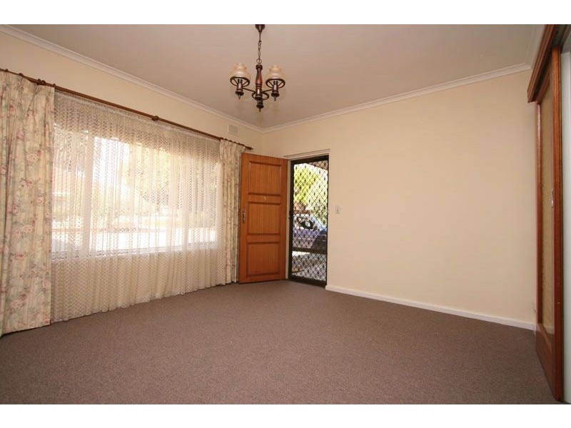 3/8 Minna Terrace, Semaphore Park SA 5019