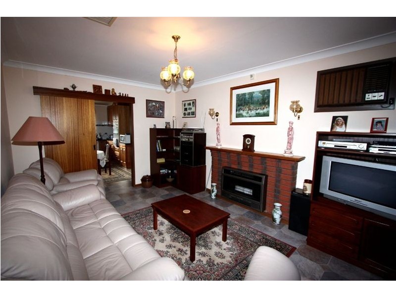 12 Osborne St, Albert Park SA 5014