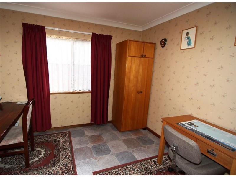 12 Osborne St, Albert Park SA 5014