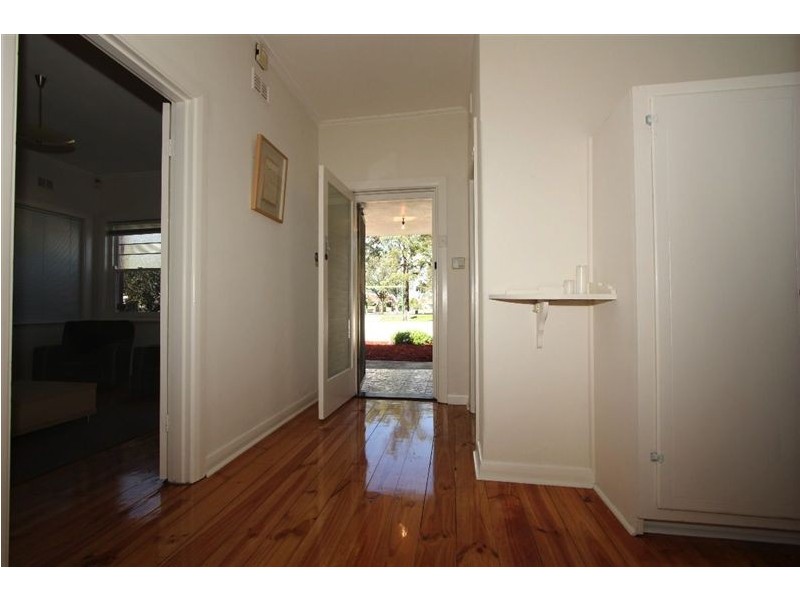 13 Portland Road, Queenstown SA 5014