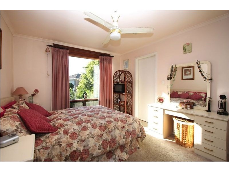 5 Trinidad Court, West Lakes SA 5021