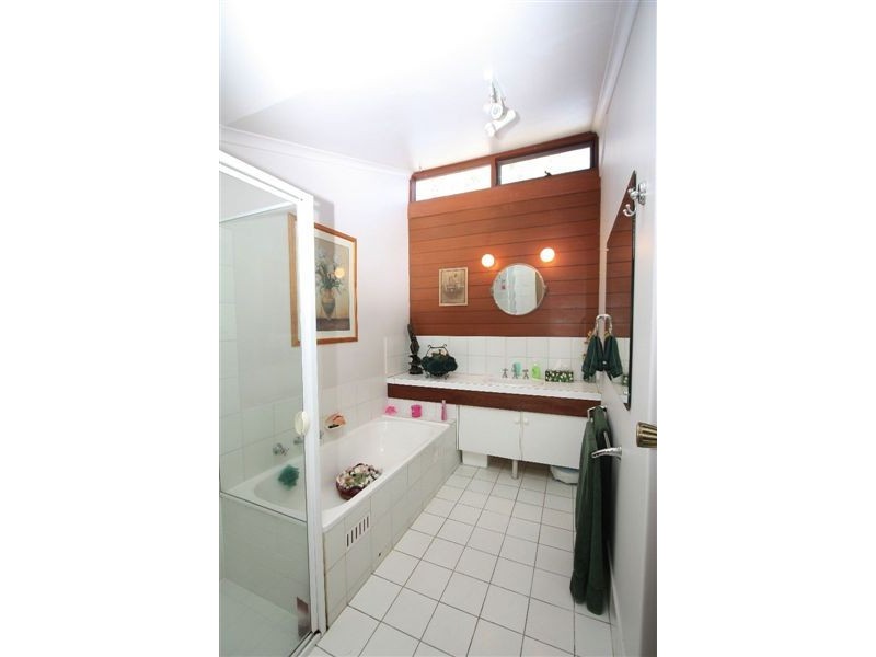 5 Trinidad Court, West Lakes SA 5021