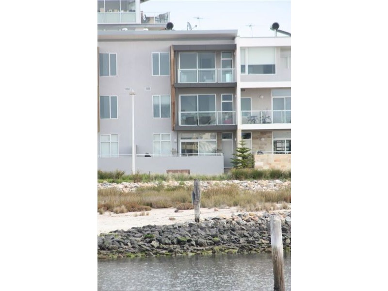 26 Yao Cove, Port Adelaide SA 5015