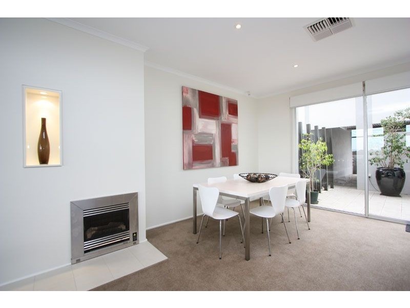 26 Yao Cove, Port Adelaide SA 5015