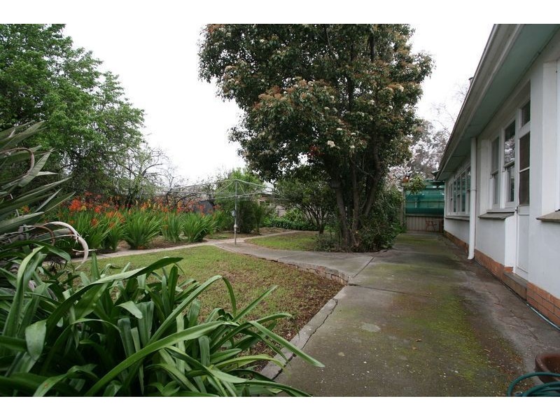 9 Clisby Street, Vale Park SA 5081