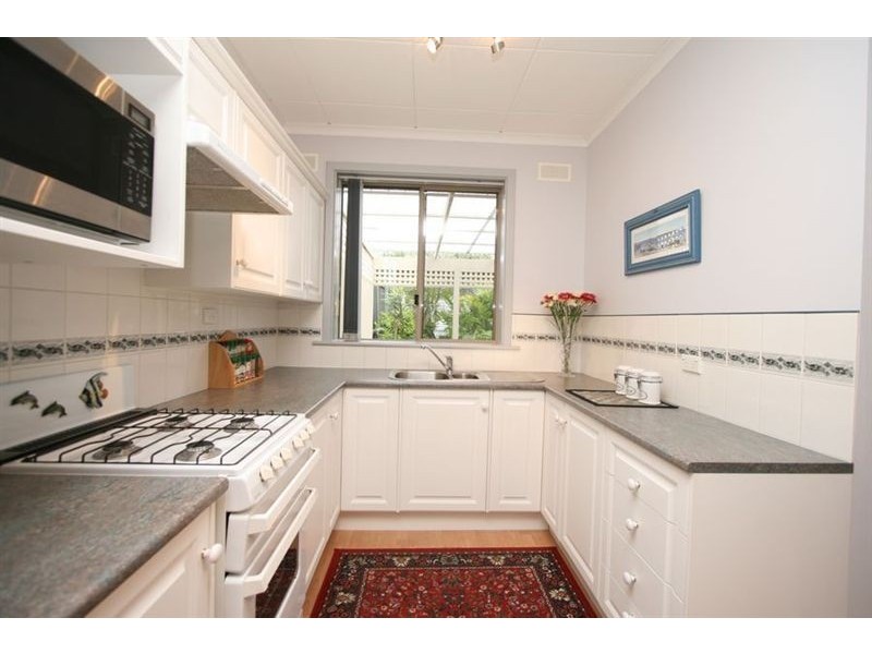35 Yongala Street, Taperoo SA 5017