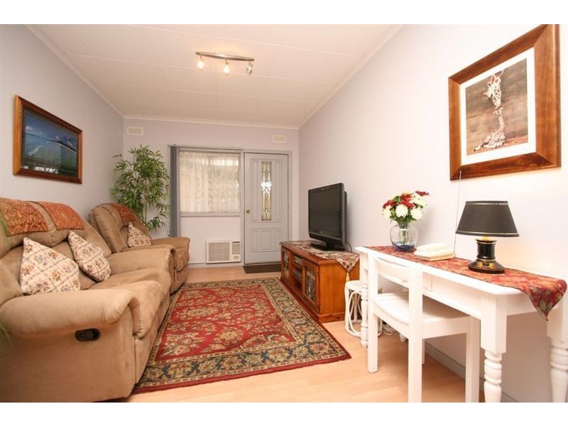 35 Yongala Street, Taperoo SA 5017