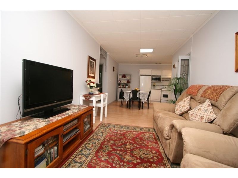35 Yongala Street, Taperoo SA 5017