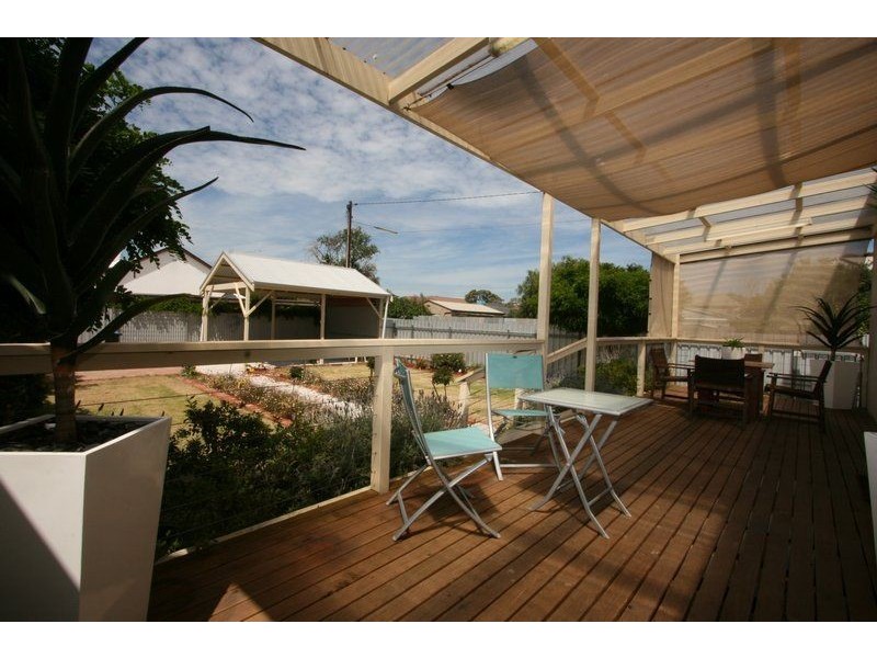 22 Darton Street, Birkenhead SA 5015