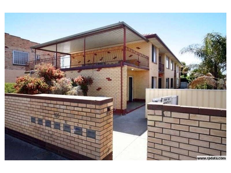 2/105 Grand Junction Road, Rosewater SA 5013