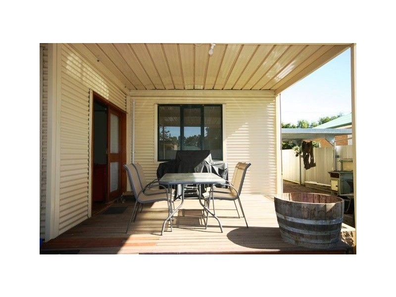 11 Rosetta Street, Rosewater SA 5013