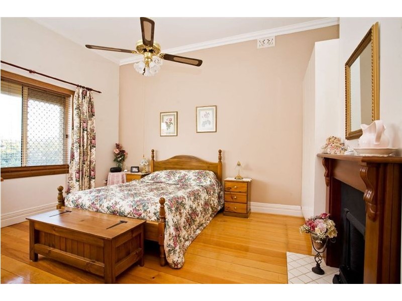 128 Cedar Avenue, Royal Park SA 5014