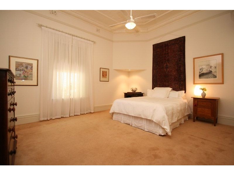 9 Union Street, Largs Bay SA 5016