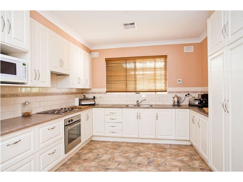 119 Marmora Terrace, Osborne SA 5017