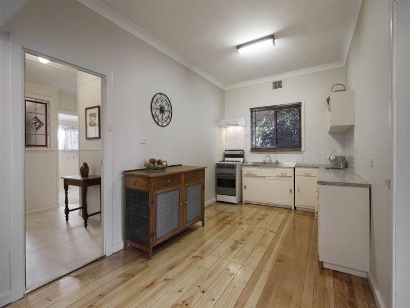 11 Melbourne Place, Alberton SA 5014
