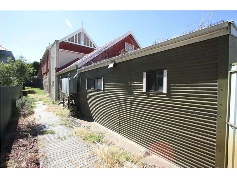 242 Military Road, Semaphore SA 5019