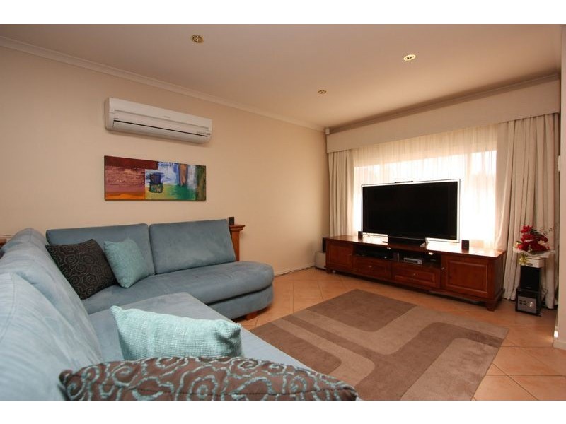 53 Fraser Drive, North Haven SA 5018