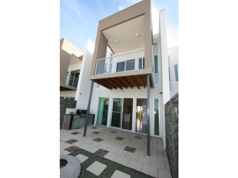 16 Pilla Avenue, Port Adelaide SA 5015