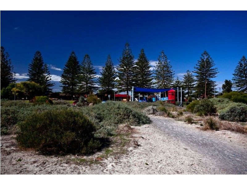 10 Moldavia Walk, Taperoo SA 5017