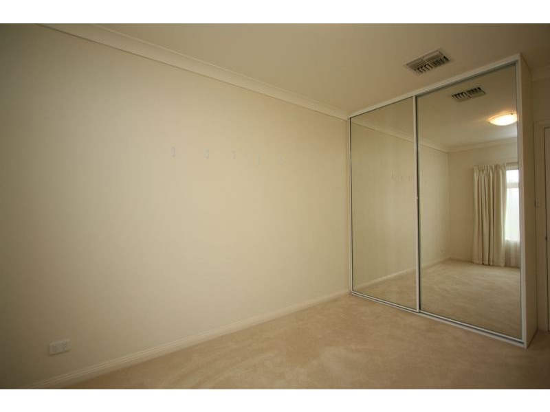 7a Mawson Close, Tennyson SA 5022