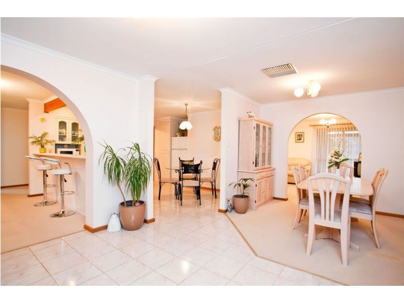 30 Oronsay Drive, North Haven SA 5018