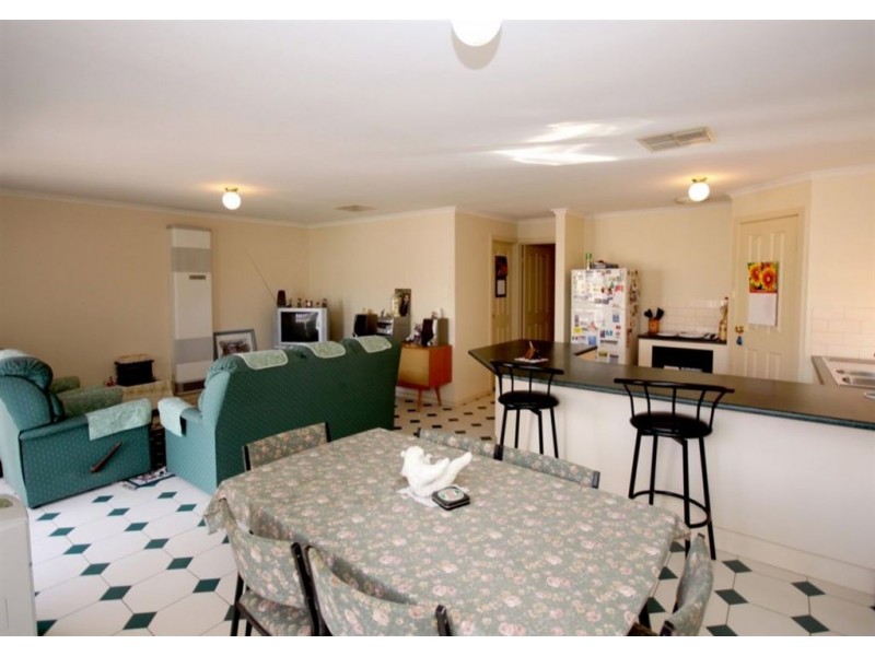 19 Claxton Way, Burton SA 5110
