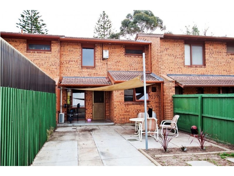 16 Ormiston Court, Taperoo SA 5017