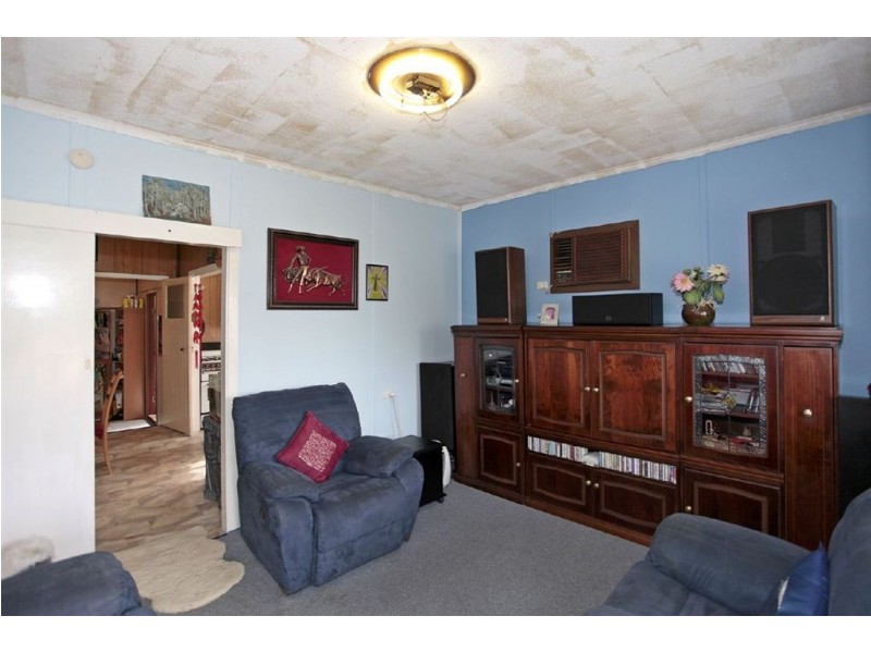 15 Malwa Street, Osborne SA 5017