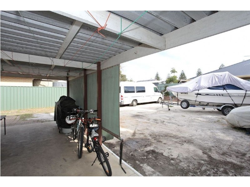 15 Malwa Street, Osborne SA 5017